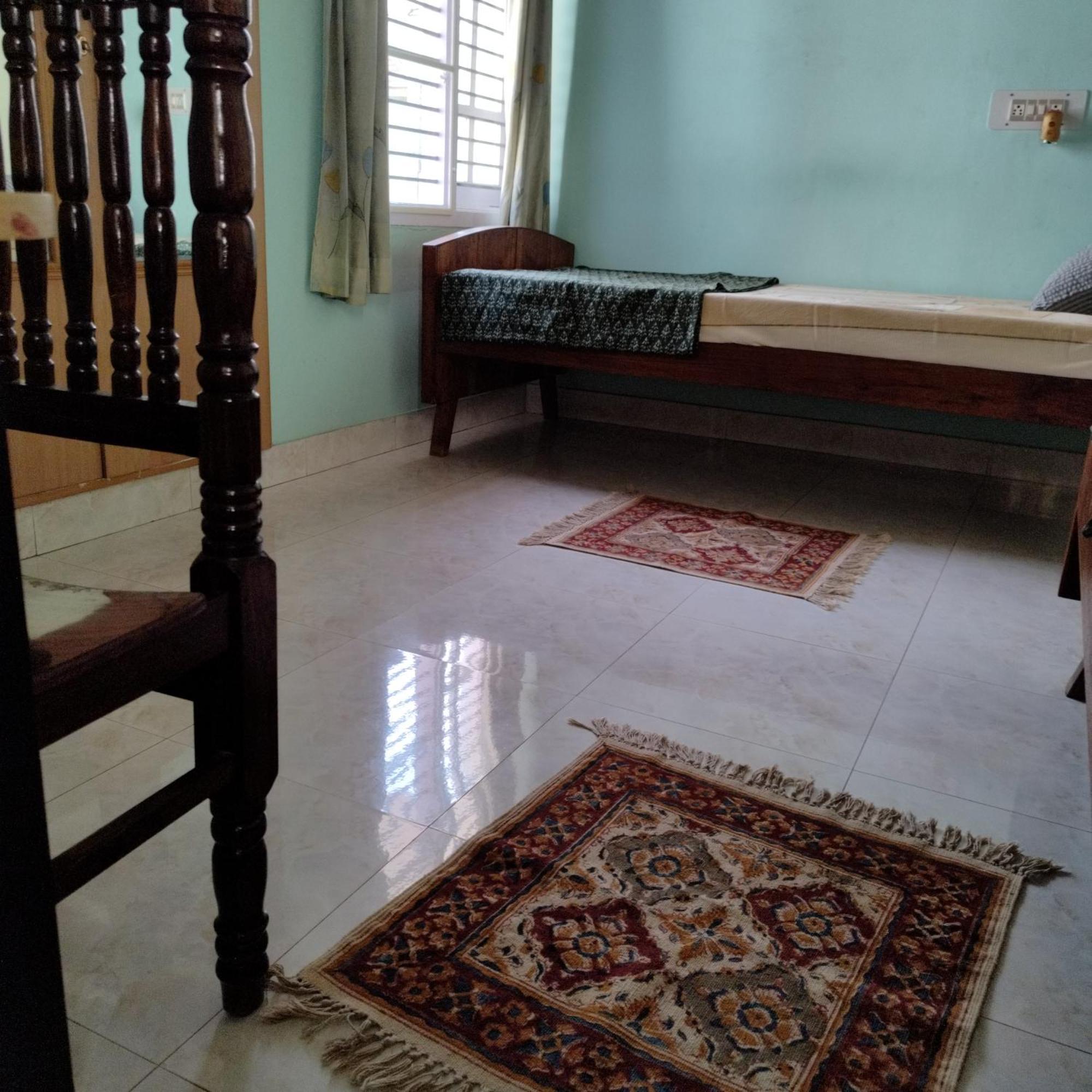 Mahadimane - Spacious House With 3 Bed Rooms Mysore Eksteriør billede